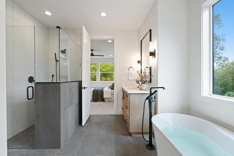 Michelle Hughes Interior Design | bathroom